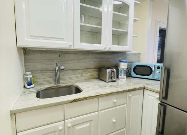 Property at 235 Sunrise Ave #2260, Palm Beach, FL 33480, 2 beds, 2 baths