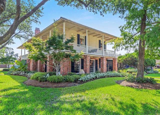 Property at 243 Shell Beach Dr, Lake Charles, LA 70601, 4 beds, 3.5 baths