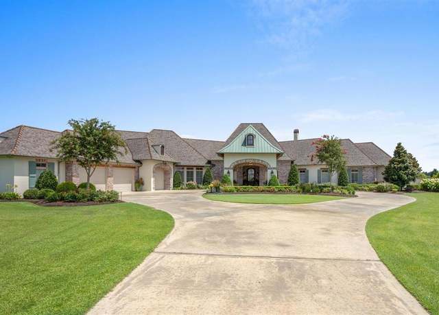 Property at 6129 E Myrtle Bay Dr E, Lake Charles, LA 70605, 4 beds, 5.5 baths