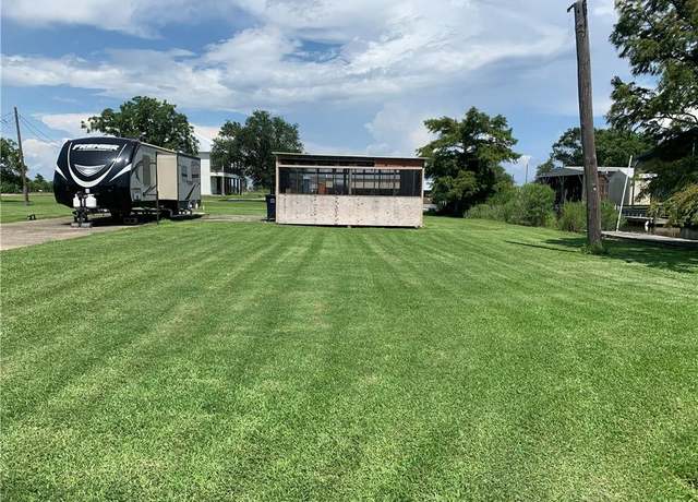 Property at 126 Gulfway Dr, Hackberry, LA 70643