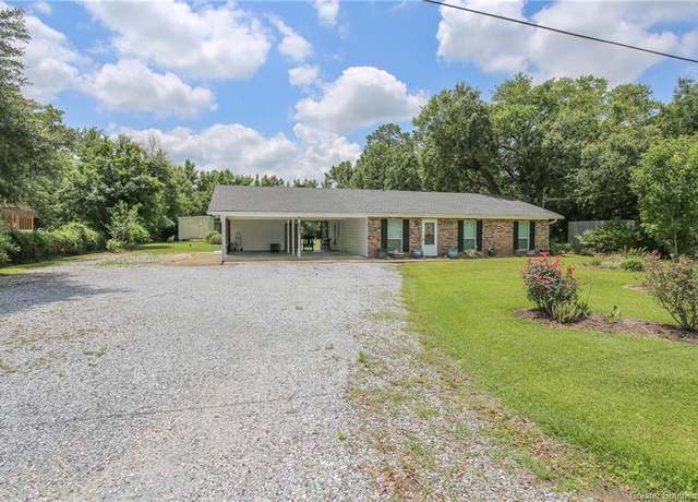 Property at 2493 Alma Dr, Lake Charles, LA 70607, 3 beds, 1.5 baths