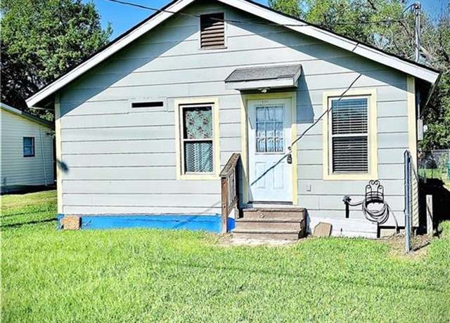 Property at 1713 Ewel St, Sulphur, LA 70663, 3 beds, 2 baths