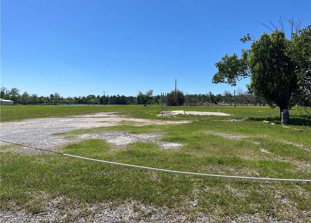 Property at 2004 Evergreen Rd, Westlake, LA 70669