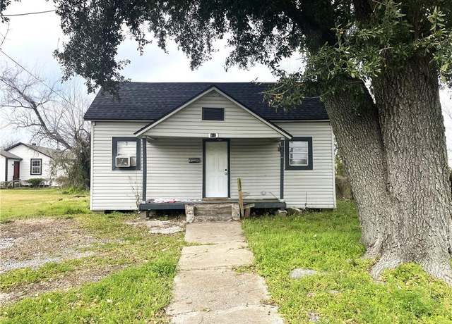 Property at 811 N Goos Blvd N, Lake Charles, LA 70601, 2 beds, 1 bath