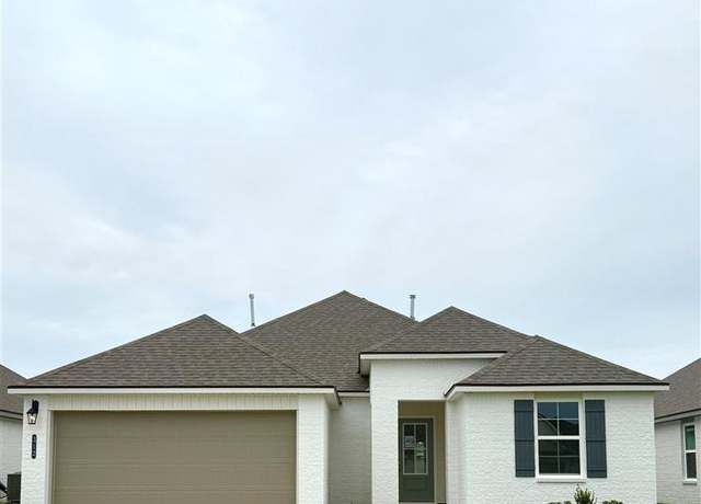 Property at 312 Sawyer Dr, Sulphur, LA 70665, 3 beds, 2 baths