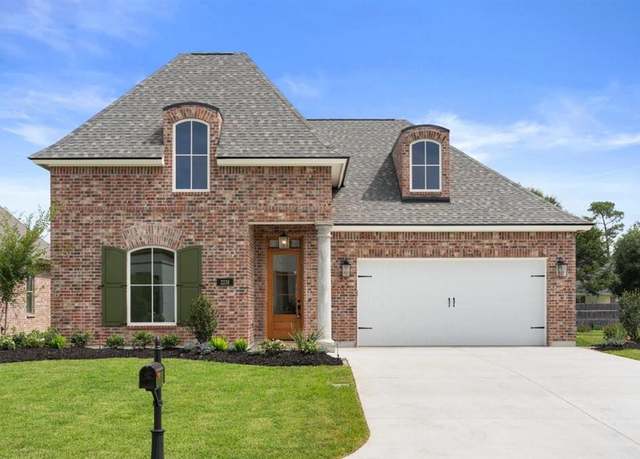 Property at 2230 Nikal Dr, Lake Charles, LA 70605, 4 beds, 3 baths