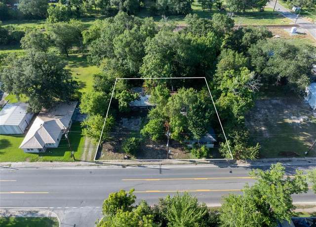 Property at 416 Napoleon St, Sulphur, LA 70663