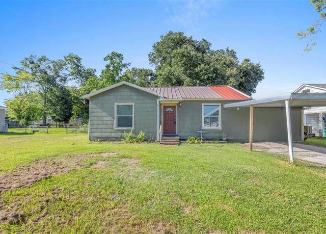 Property at 623 Mustang St, Sulphur, LA 70663, 3 beds, 2 baths