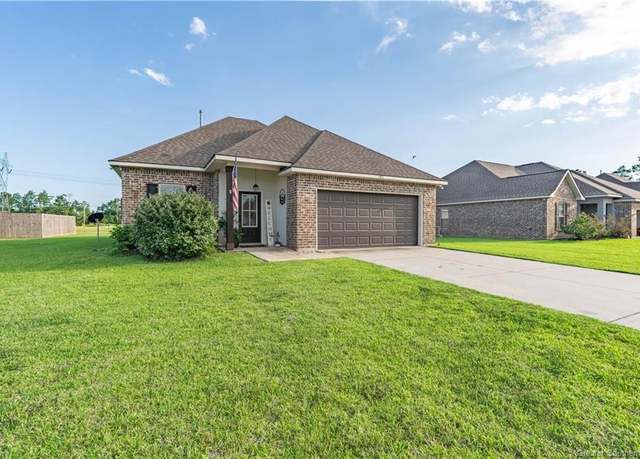 Property at 1451 Bowen Rd, Lake Charles, LA 70611, 3 beds, 2 baths