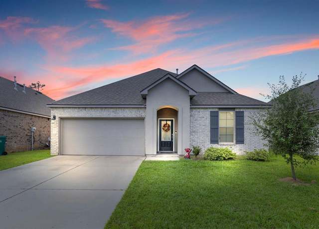 Property at 1610 Reserve Dr, Westlake, LA 70669, 3 beds, 2 baths