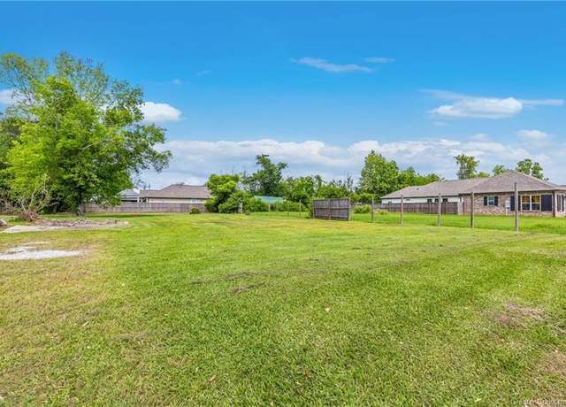 Property at 2930 Hodges St Unit A, Lake Charles, LA 70601