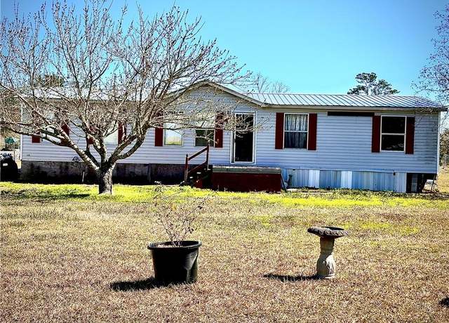 Property at 3552 Rachel Dr, Sulphur, LA 70663, 3 beds, 2 baths