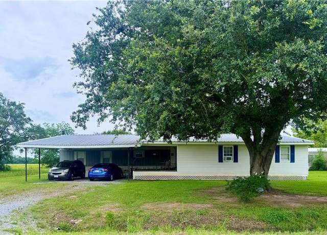 Property at 17427 Peloquin Rd, Jennings, LA 70546, 5 beds, 2 baths