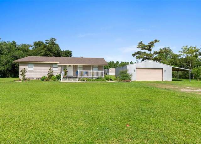 Property at 476 Park Ridge Rd, Lake Charles, LA 70615, 3 beds, 2 baths