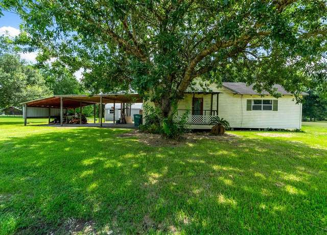 Property at 2234 Edgerly Dequincy Rd Rd, Vinton, LA 70668, 3 beds, 1 bath