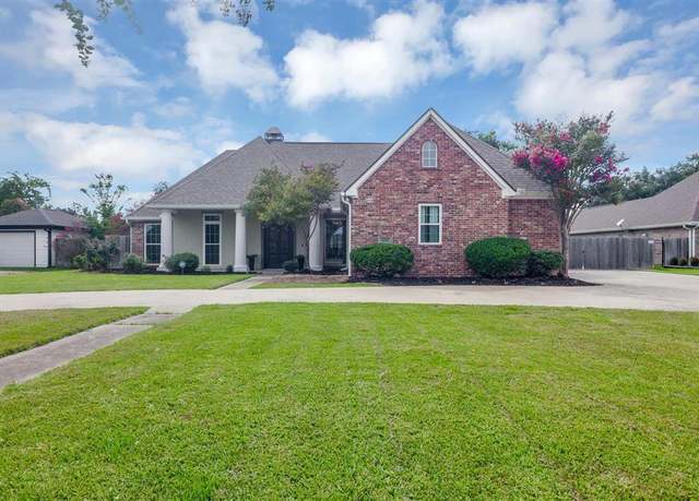 Property at 4916 Westridge Park Park W, Lake Charles, LA 70605, 4 beds, 4 baths