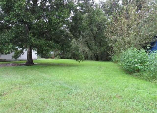 Property at 606 S Main St S, Jennings, LA 70546