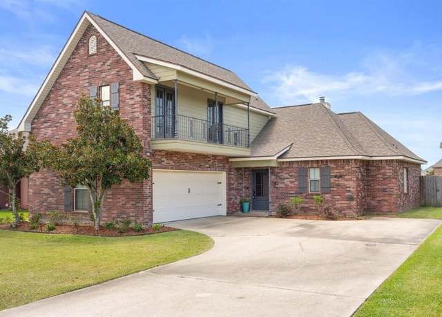 Property at 1377 S Dietrich Loop S, Lake Charles, LA 70605, 3 beds, 2.5 baths