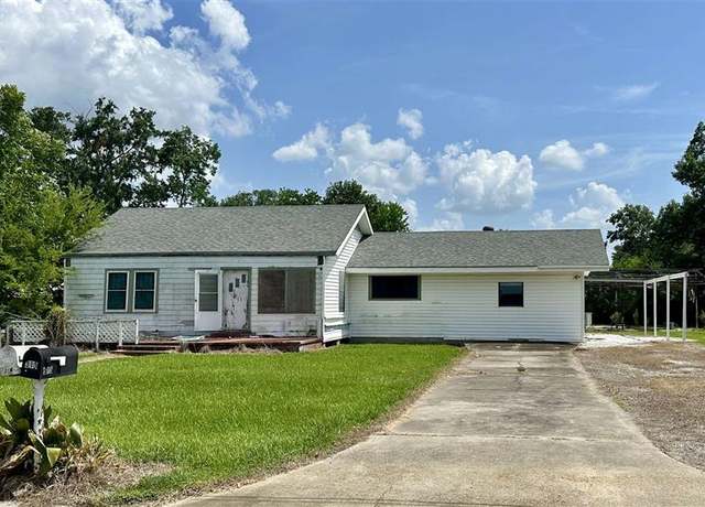 Property at 319 Landry St, Sulphur, LA 70663