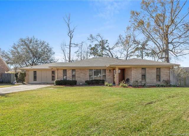 Property at 1619 S Whispering Woods Dr S, Lake Charles, LA 70605, 3 beds, 2 baths