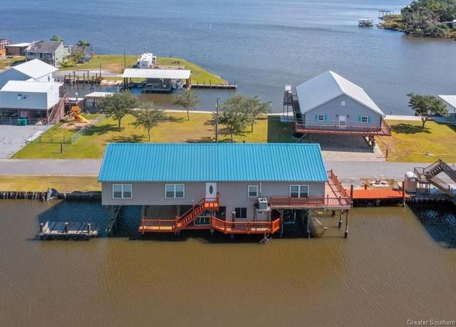 Property at 7230 Pirates Cv, Sulphur, LA 70665, 3 beds, 3 baths