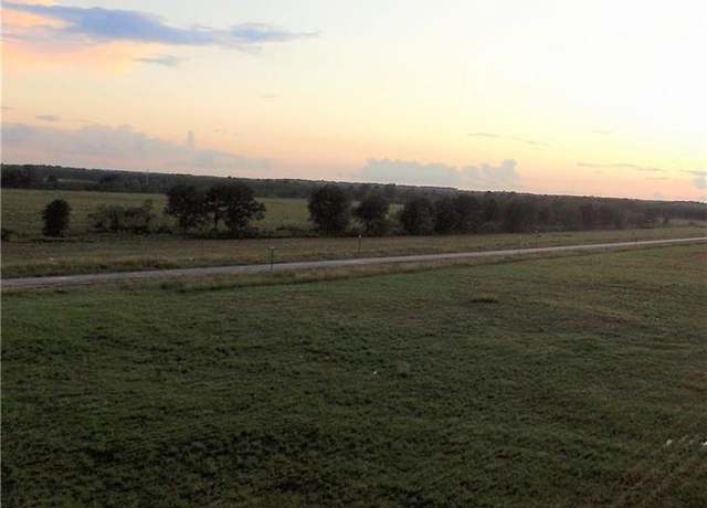 Property at 8120 Kinslee Ln, Iowa, LA 70647