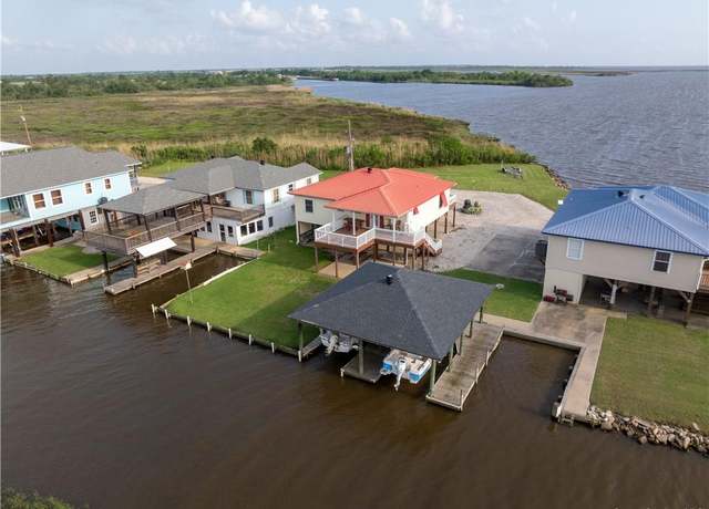 Property at 4998 Airhart Rd, Lake Charles, LA 70605, 3 beds, 2.5 baths