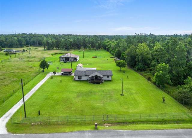 Property at 1576 Georgia Rd Rd, Lake Charles, LA 70611, 4 beds, 2 baths