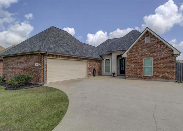 Property at 412 Sixth St St, Iowa, LA 70647, 3 beds, 2 baths