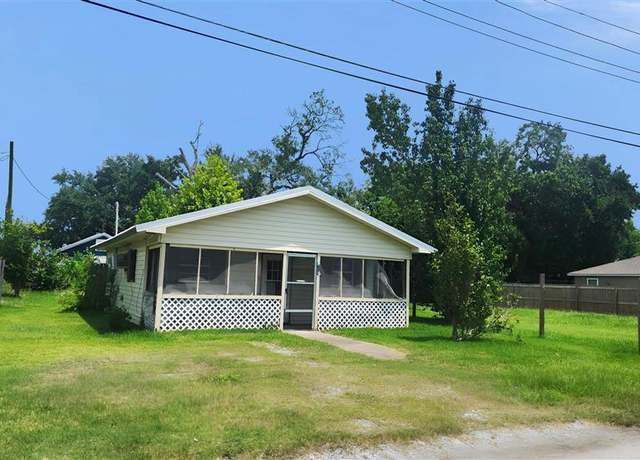Property at 1308 S Stanford St S, Sulphur, LA 70663, 2 beds, 1 bath