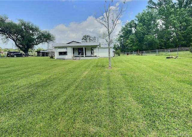 Property at 1306 Edith St, Lake Charles, LA 70611, 1 bed, 1 bath