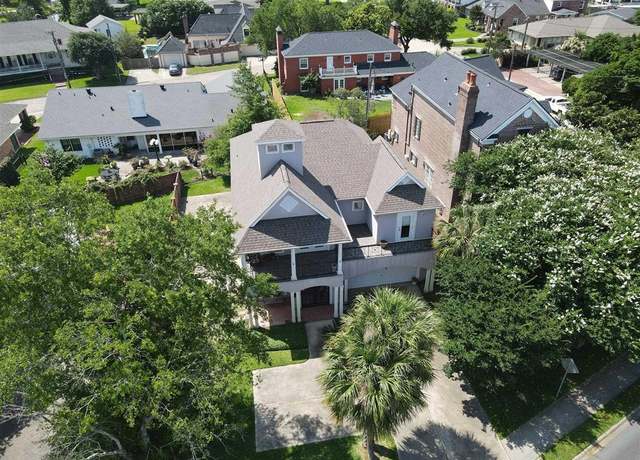 Property at 219 Shell Beach Dr, Lake Charles, LA 70601, 4 beds, 2.5 baths