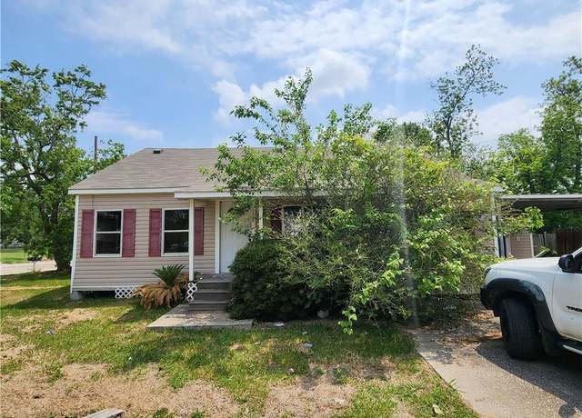 Property at 324 Virginia St, Sulphur, LA 70663, 3 beds, 1 bath