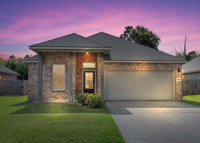 Property at 3808 W Lake Michele Cir W, Lake Charles, LA 70607, 4 beds, 2 baths