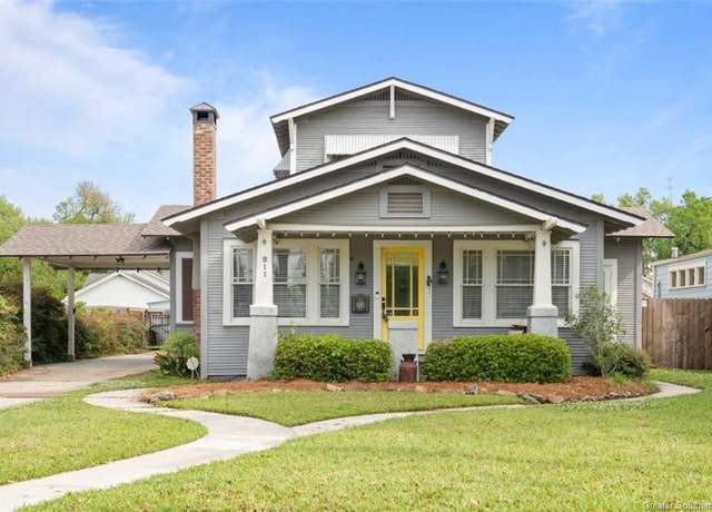 Property at 911 Cleveland St, Lake Charles, LA 70601, 3 beds, 2 baths