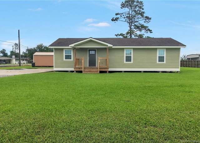 Property at 2605 Broussard Rd, Sulphur, LA 70665, 3 beds, 2 baths