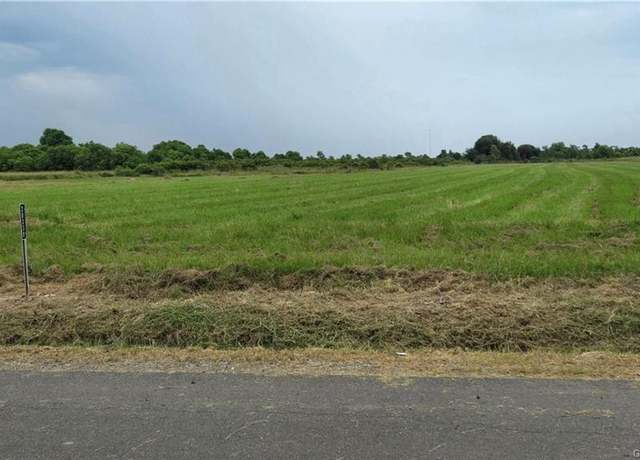 Property at 20338 Pine Hill Cemetery Rd, Iowa, LA 70647