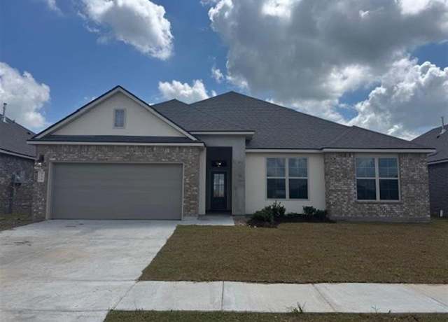 Property at 4673 E Ridge Rd E, Lake Charles, LA 70607, 4 beds, 3 baths