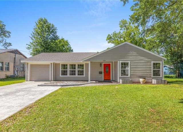 Property at 236 Overhill Dr, Lake Charles, LA 70605, 3 beds, 2 baths