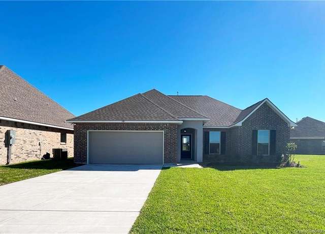 Property at 148 New Iberia North, Iowa, LA 70647, 4 beds, 2 baths