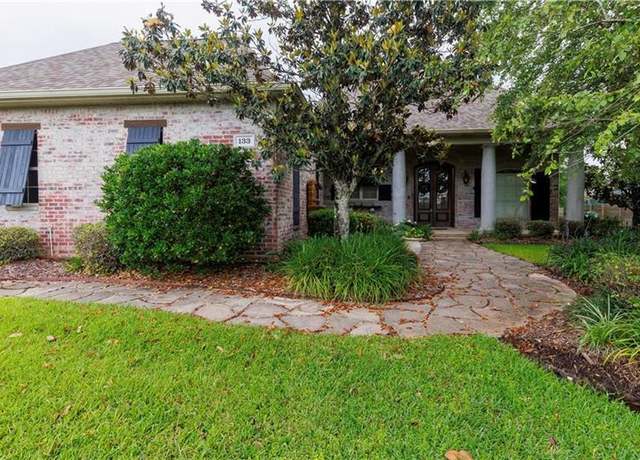 Property at 133 Zinfandel Ln, Lake Charles, LA 70611, 3 beds, 2.5 baths