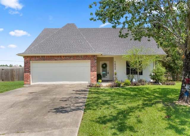 Property at 1608 N Michael Sq N, Lake Charles, LA 70611, 3 beds, 2 baths
