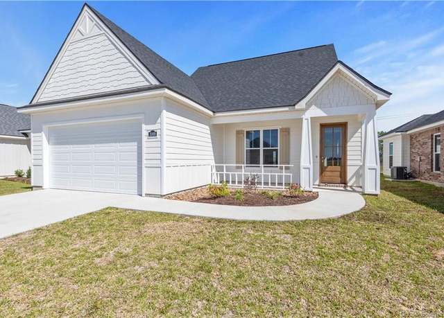 Property at 3069 Southern Trace Dr, Lake Charles, LA 70607, 4 beds, 2 baths