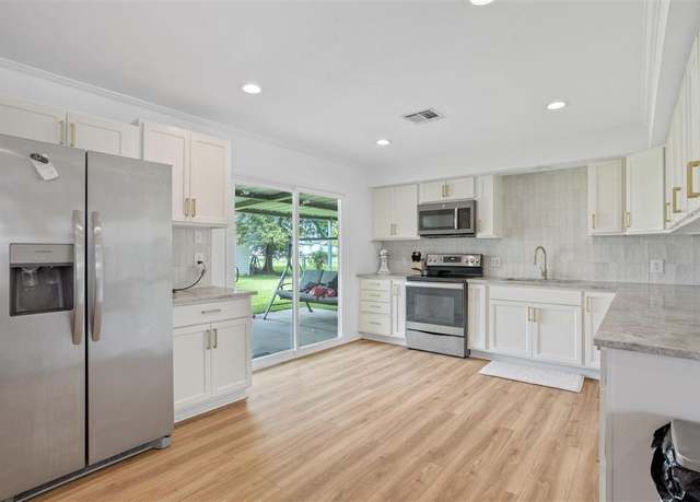Property at 4430 Tamarack St St, Lake Charles, LA 70605, 3 beds, 2 baths