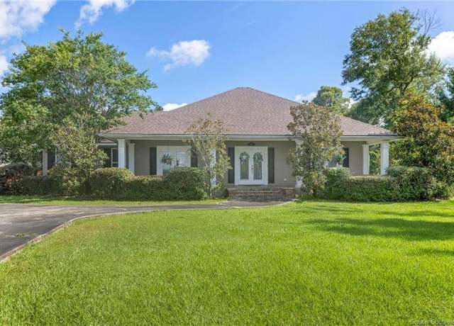 Property at 609 Bagdad Rd, Westlake, LA 70669, 3 beds, 2 baths