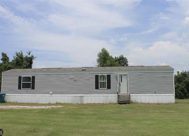 Property at 4105 Moss Ave, Sulphur, LA 70663, 2 beds, 2 baths