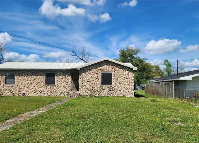 Property at 400 Landry St, Sulphur, LA 70663, 3 beds, 2 baths