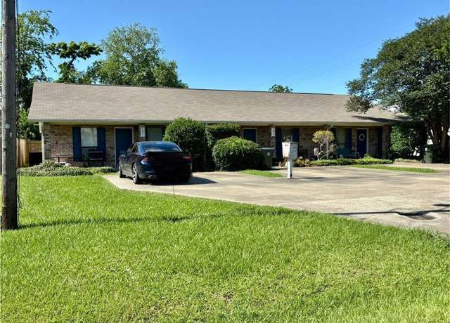 Property at 1851 N Tallowood Dr N, Lake Charles, LA 70605, 9 beds, 6 baths