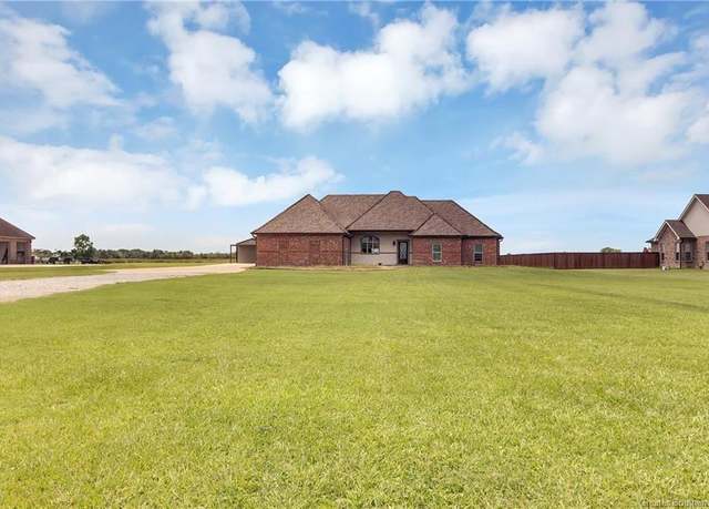 Property at 24389 Gillson Rd, Iowa, LA 70647, 4 beds, 4 baths