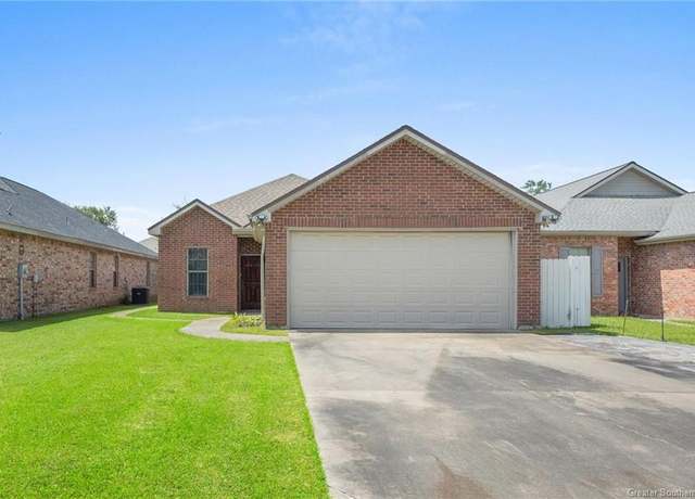 Property at 2156 Alameda St, Lake Charles, LA 70607, 3 beds, 2 baths
